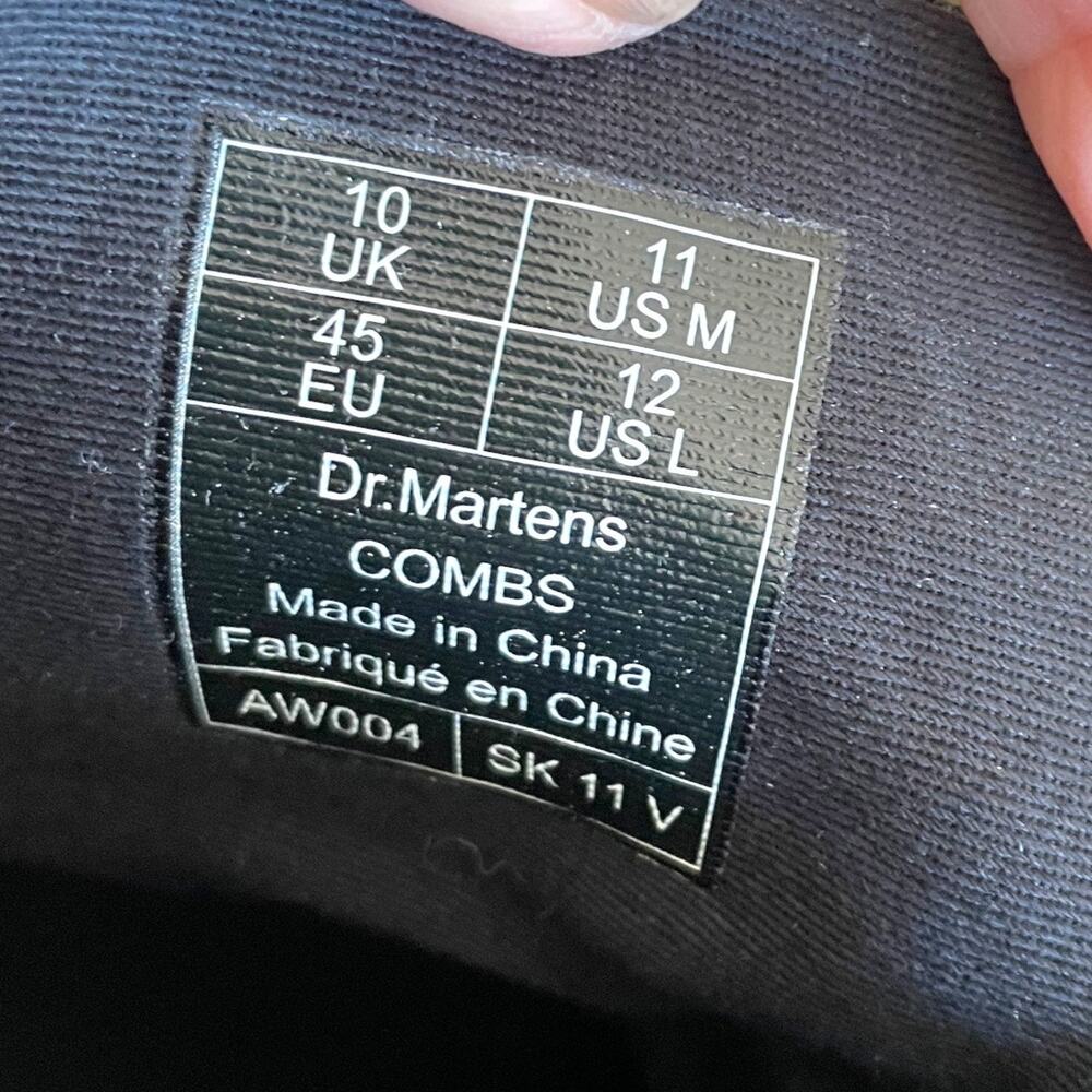 Like New! Dr. Martens Combs Combat Black Boots - Picture 11 of 12